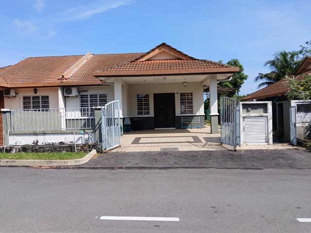 Terraced House for sale in Sendayan Village, Negeri Sembilan
