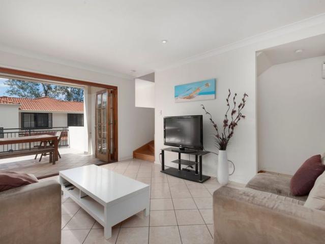 Townhouse for rent in Toombul, Queensland