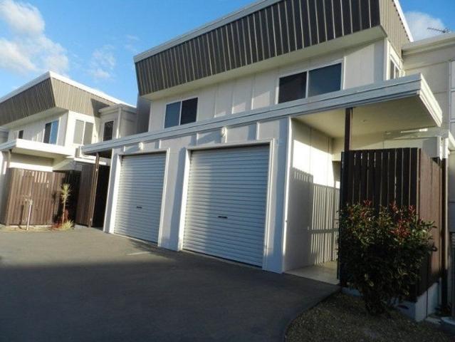 Townhouse for rent in Gladstone, Queensland