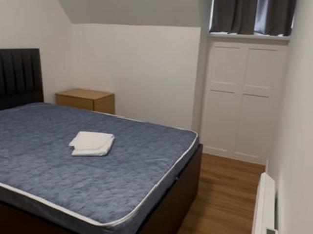 Studio for rent in Woodhouse, West Yorkshire