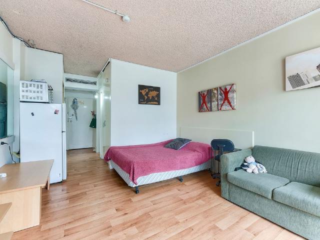 Granny Flat for rent in Kangaroo Point, Greater Brisbane