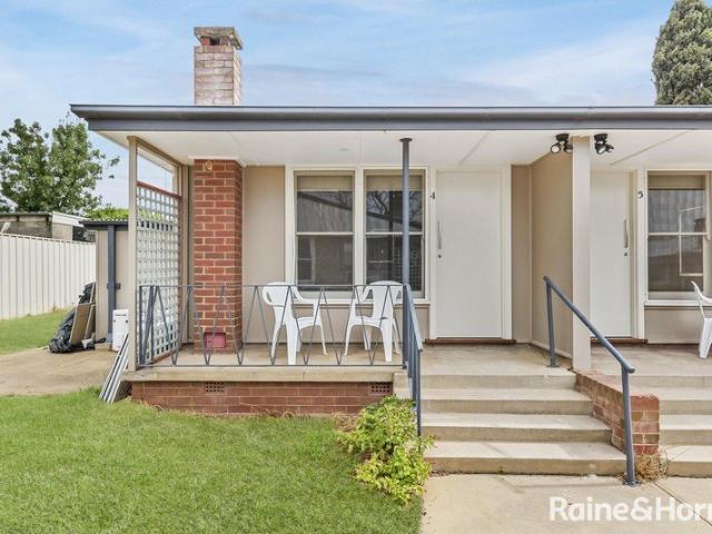 Granny Flat for rent in Brisbane Grove, New South Wales