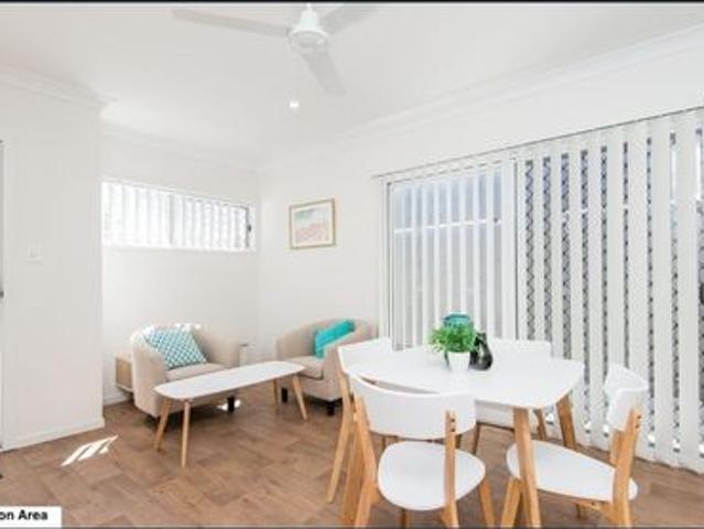 Granny Flat for rent in Toombul, Queensland