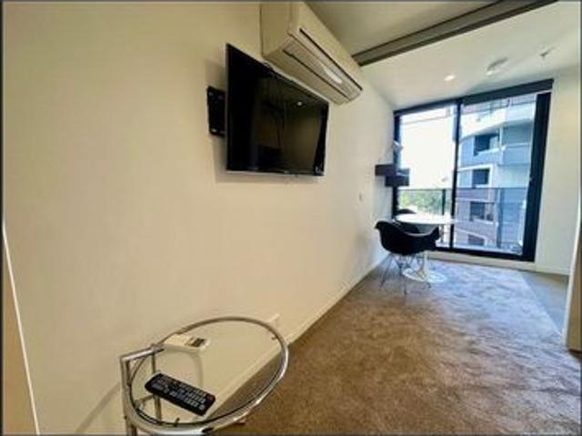 Granny Flat for rent in Melbourne