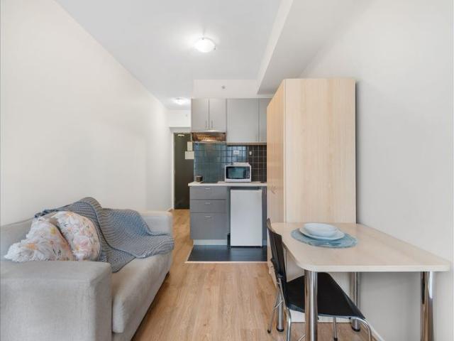 Granny Flat for rent in East End Theatre District, Melbourne