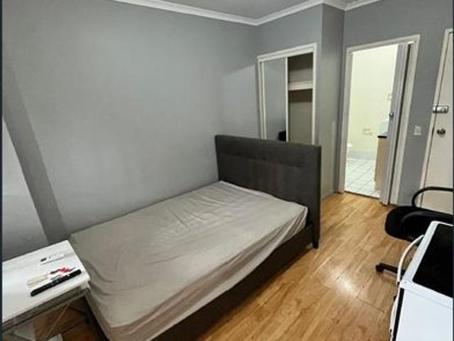 Granny Flat for rent in Toombul, Queensland