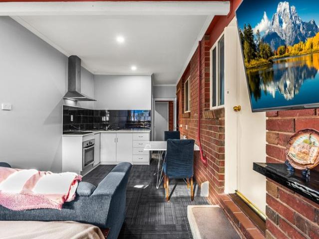 Granny Flat for rent in Bendigo, Victoria