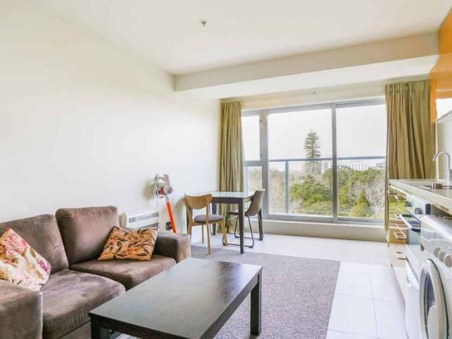 Property for rent in Auckland, Oroua County
