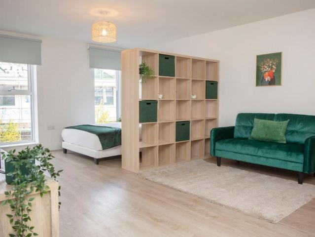 Studio for rent in Broadmead, Feckenham