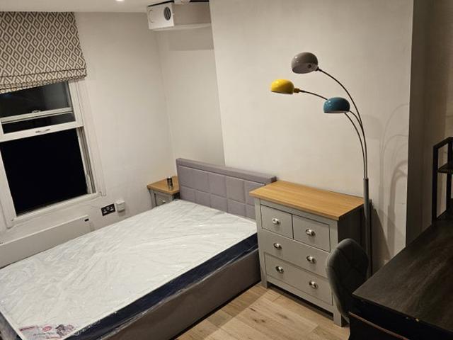 Studio for rent in London Borough of Lambeth, Greater London