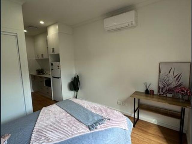 Granny Flat for rent in Camerons Creek, Victoria