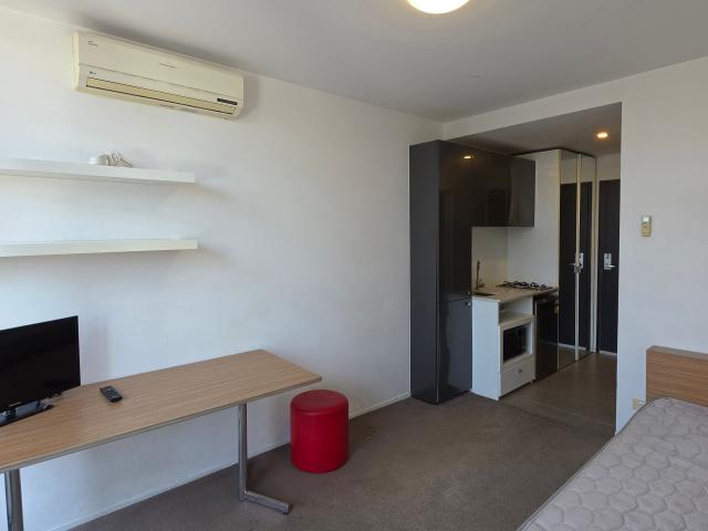 Granny Flat for rent in Carlton, Melbourne