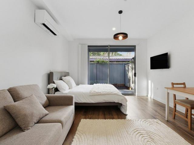 Granny Flat for rent in Sydney, New South Wales
