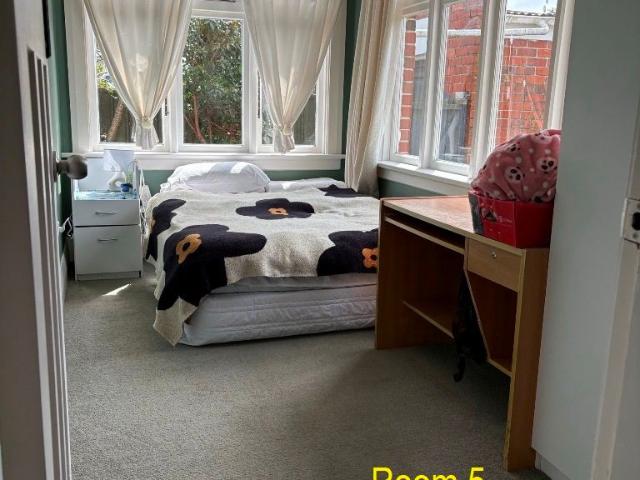 Property for rent in Otakou