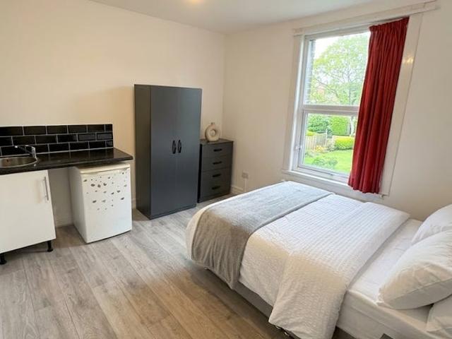 Studio for rent in London Borough of Lewisham, Greater London