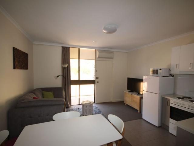 Apartment for rent in Mount Johns, Northern Territory