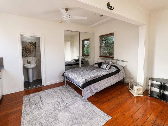Granny Flat for rent in Sydney, New South Wales