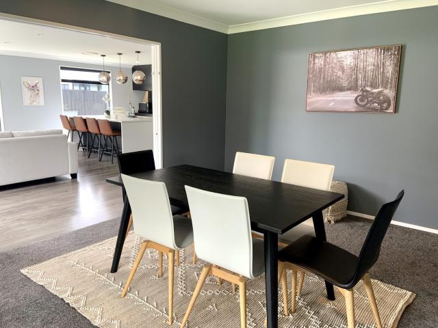 Apartment for rent in Chaslands, Canterbury