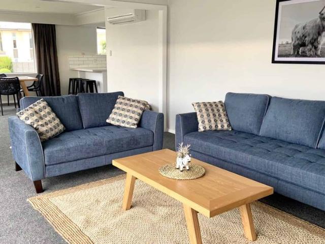 House for rent in Chaslands, Canterbury