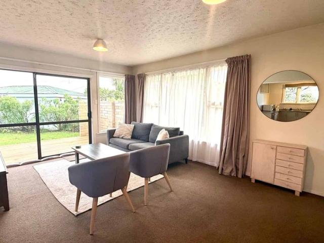 House for rent in Chaslands, Canterbury