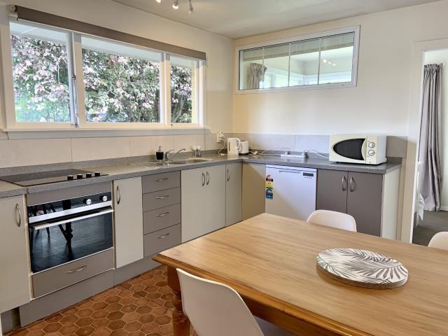 House for rent in Chaslands, Canterbury