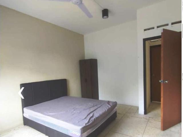Room for rent in Country Heights Damansara, Kuala Lumpur