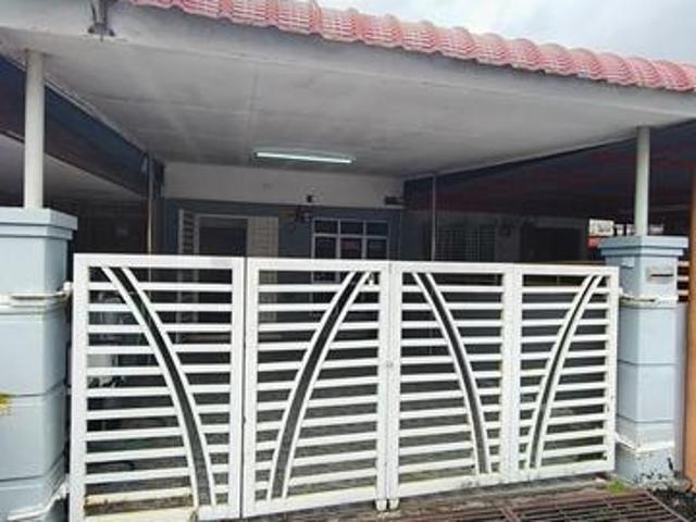 Terraced House for sale in Kangar