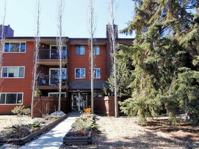 House for sale in Edmonton