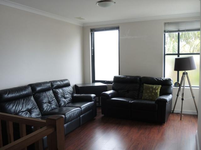 Townhouse for rent in Stirling, Western Australia