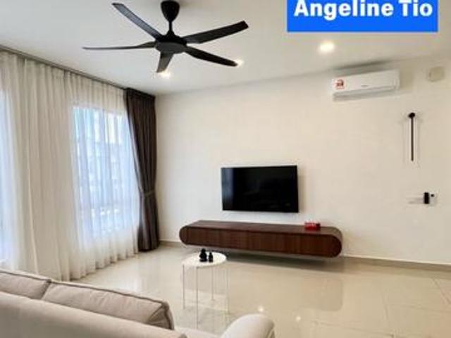 Townhouse for rent in Batu Kawan, Seberang Perai