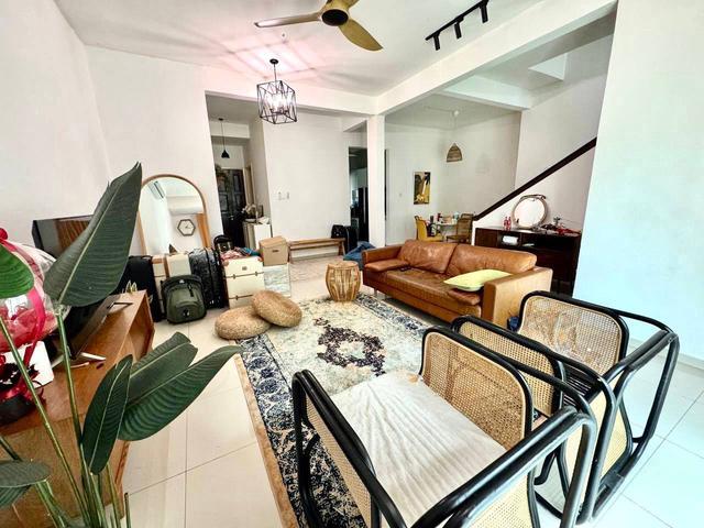 Townhouse for rent in Kajang, Langat