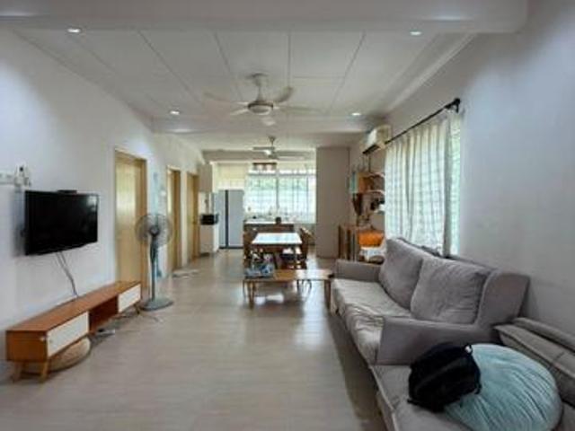 Townhouse for rent in Petaling, Alam Impian