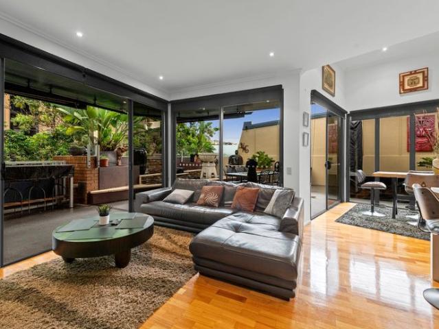 Apartment for rent in Toombul, Queensland