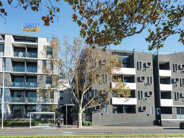 Apartment for rent in Carlton