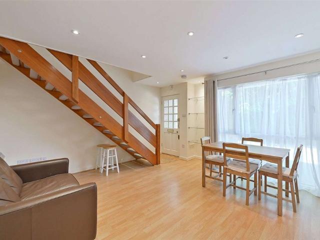 House for rent in Northwood, Greater London