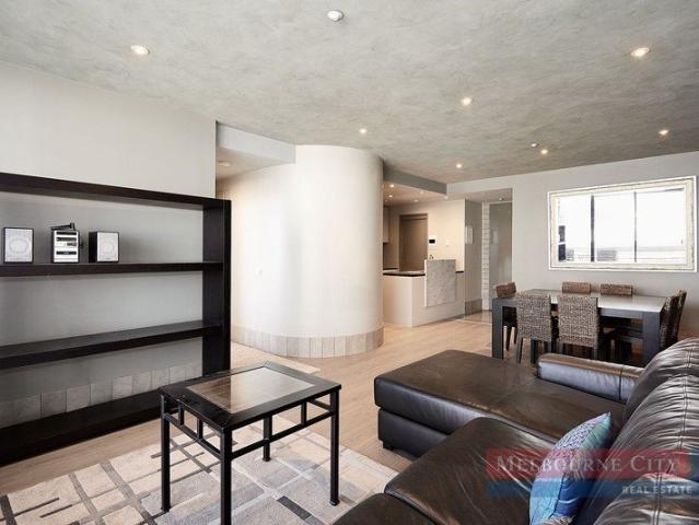 Apartment for rent in East End Theatre District, Melbourne