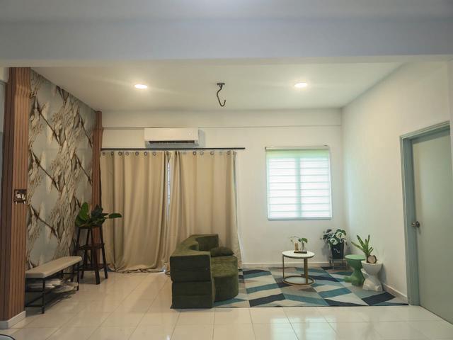 Condominium for sale in Malaka