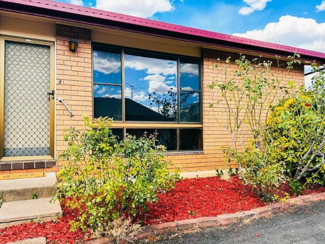 Apartment for rent in Piallamore, New South Wales
