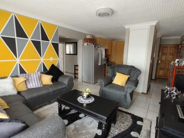 Townhouse for rent in Brakpan, City of Ekurhuleni Metropolitan Municipality