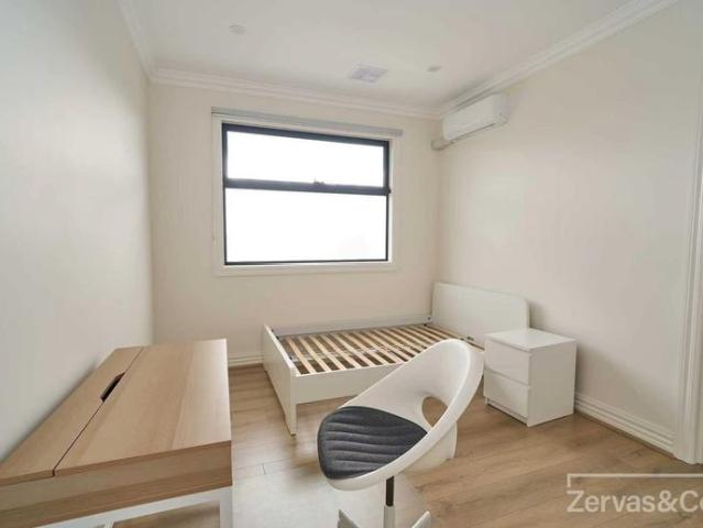 Townhouse for rent in Camerons Creek, Victoria