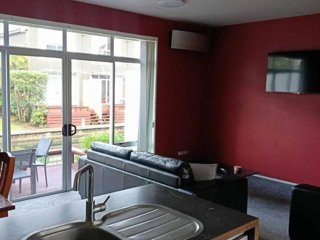 Apartment for rent in Mourea, Bay Of Plenty