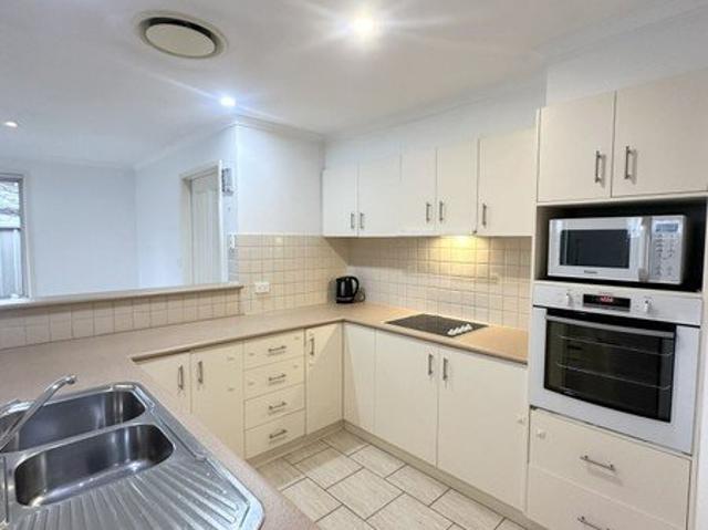 Villa for rent in Griffith, New South Wales