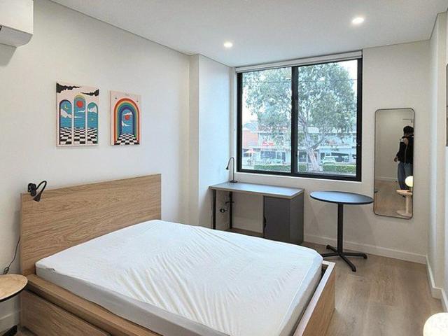 Granny Flat for rent in Northmead, Sydney