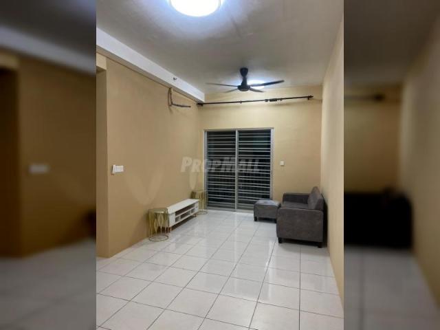 Apartment for rent in Tanjong Sepat, Selangor