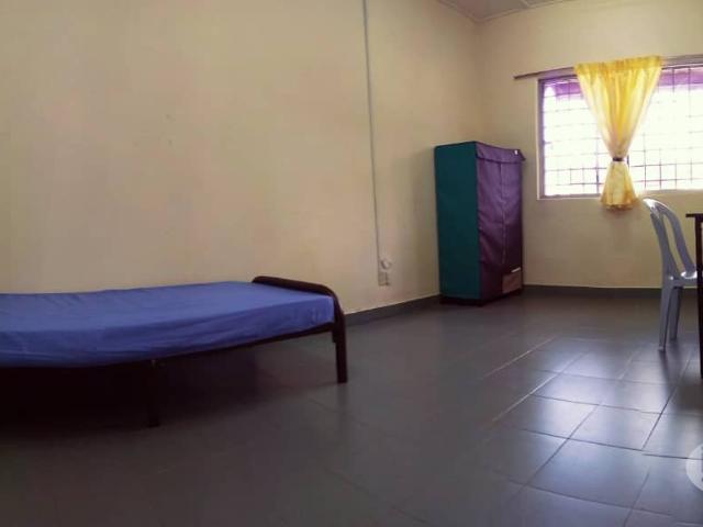 Room for rent in Petaling, Damansara Damai