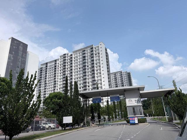 Apartment for sale in Kajang, Langat