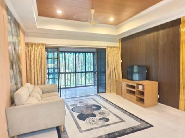 Townhouse for rent in Country Heights, Majlis Perbandaran Kajang
