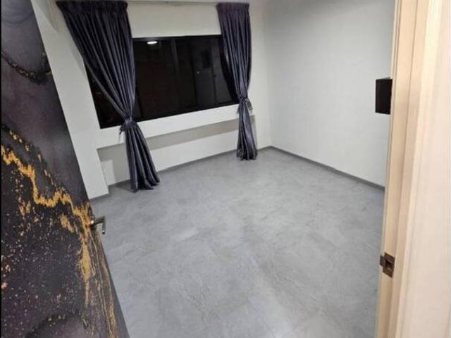 Room for rent in Telok Blangah