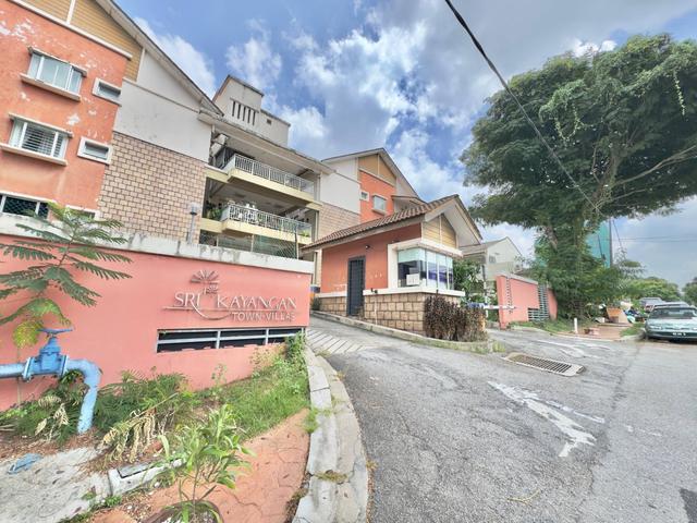 Townhouse for sale in Petaling, Damansara Damai