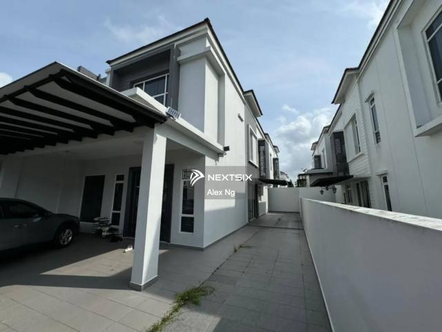 Residential House for sale in Petaling, Subang Jaya